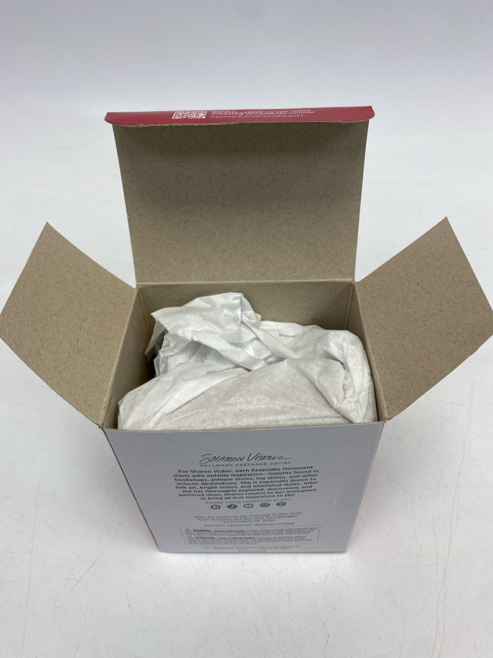NEW/BOX Hallmark Ornaments