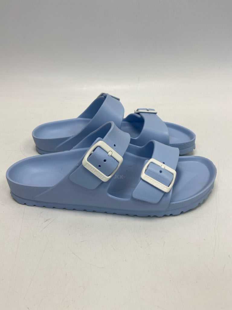Birkenstock  Size 9 Blue White Buckle(s) Sandals