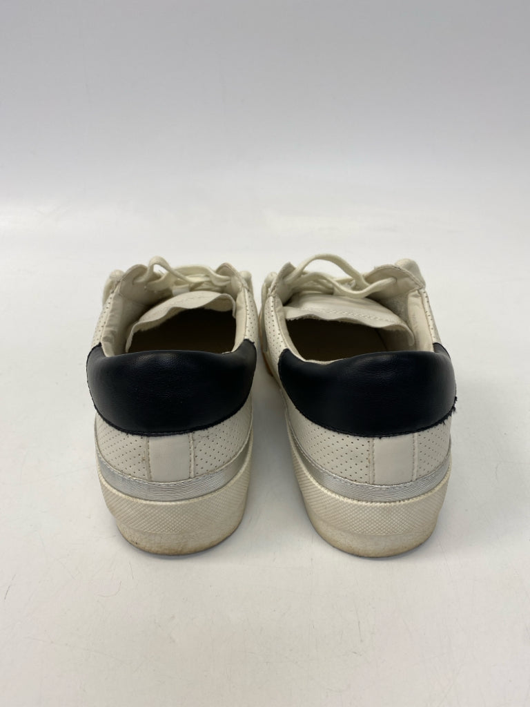 Dolce Vita  Size 8 White/Black Lace-up Sneakers