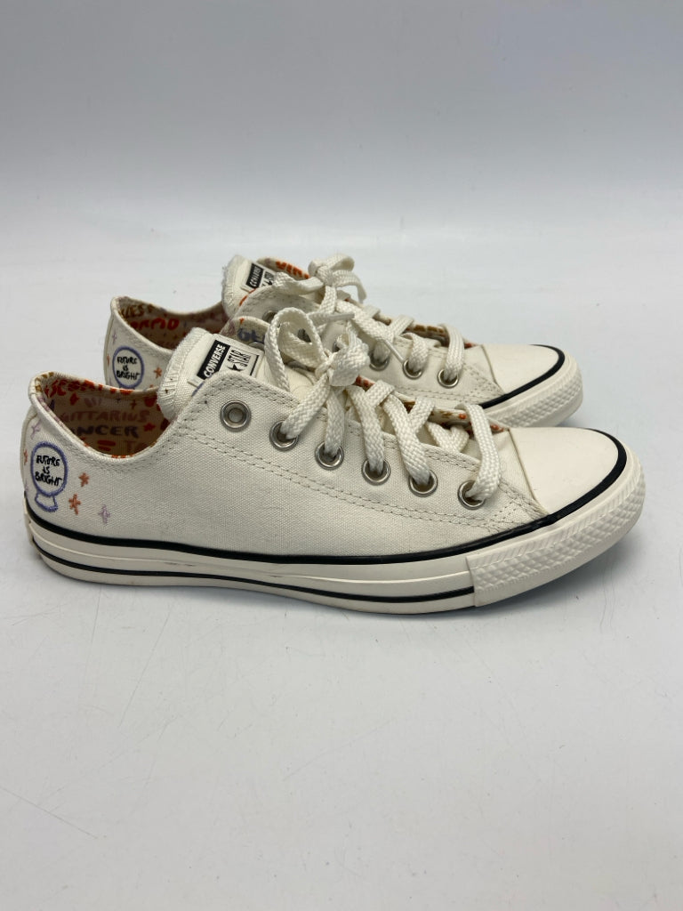 Converse  Size 8 Cream Lace-up Sneakers