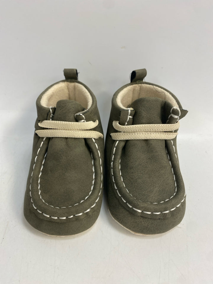 SIZE 9-12M Olive Boy&