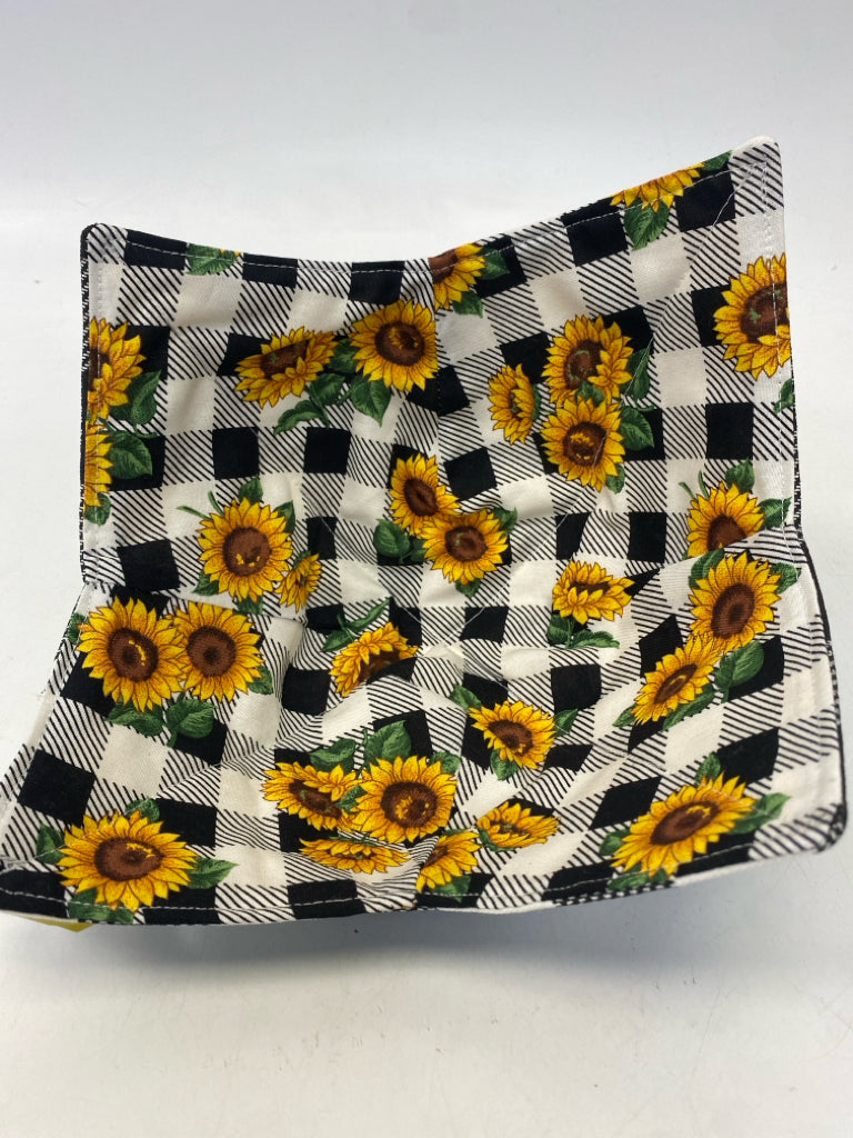 Black/White Gold Sunflower Misc. Kitchen