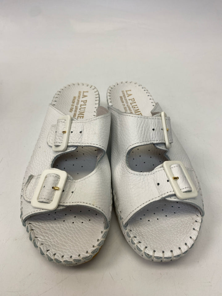 Size 38 White Sandals