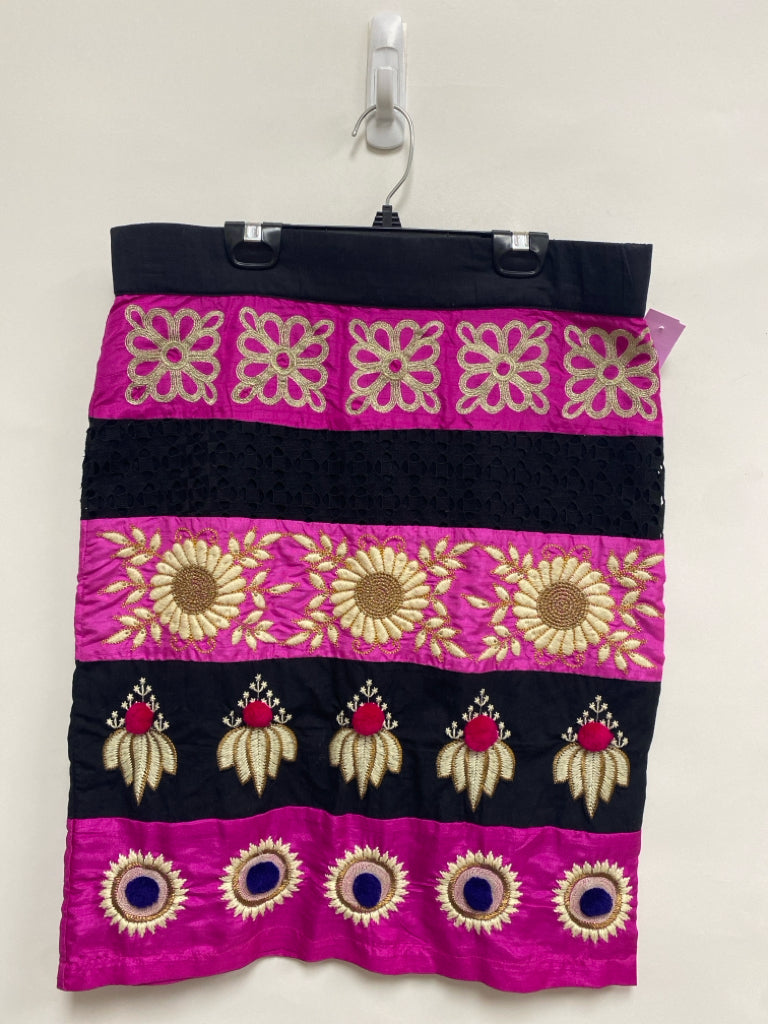 Leifsdottir Size 6 Black Hot Pink Embroidered Ladies Skirt