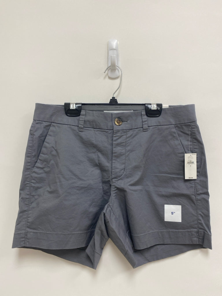 NWT Old Navy Size 6 Gray Ladies Shorts