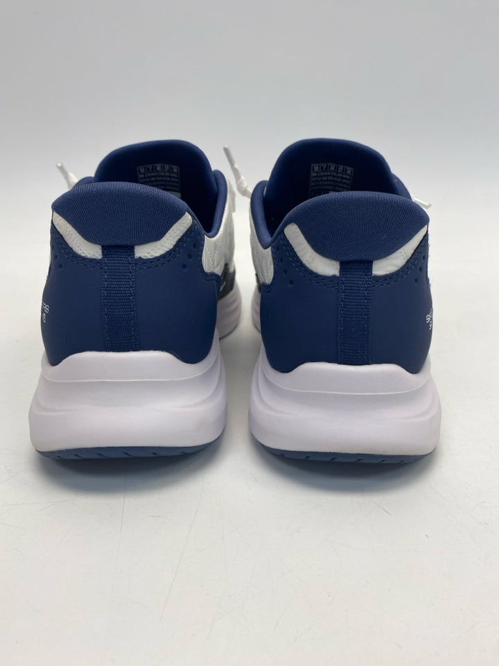 Skechers  Size 10 White Navy Sneakers