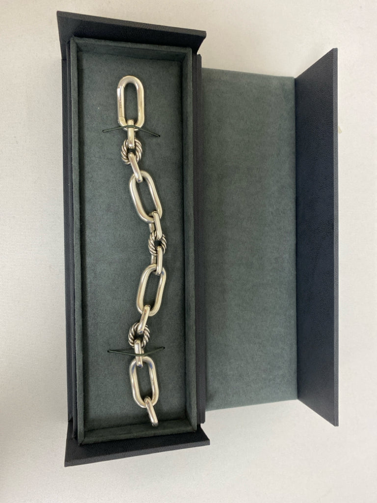 NEW/BOX David Yurman Silver Chain Bracelet