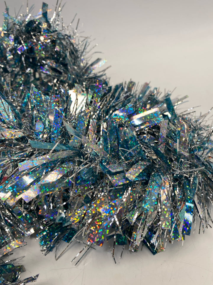 NWT Silver Blue Iridescent Christmas