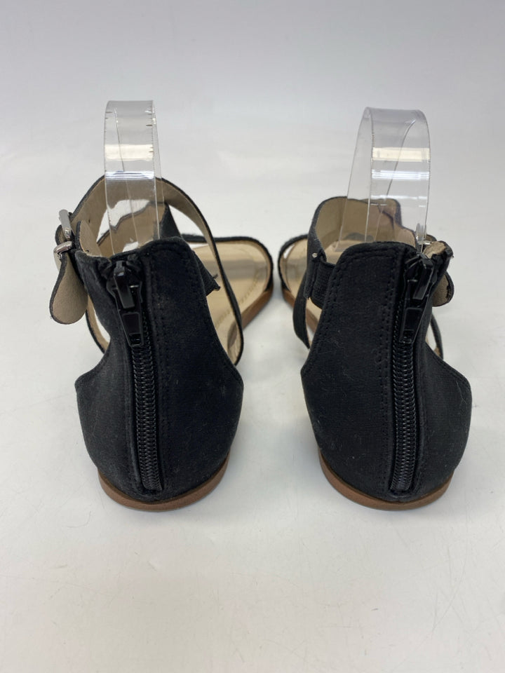 Life Stride  Size 8.5 Black Crisscross Sandals