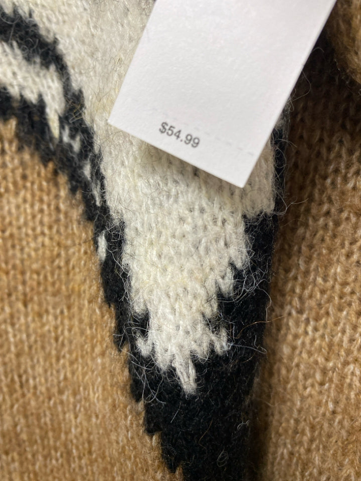 NWT Old Navy  SIZE  XL Brown Black/White Horses Plus Size Sweater