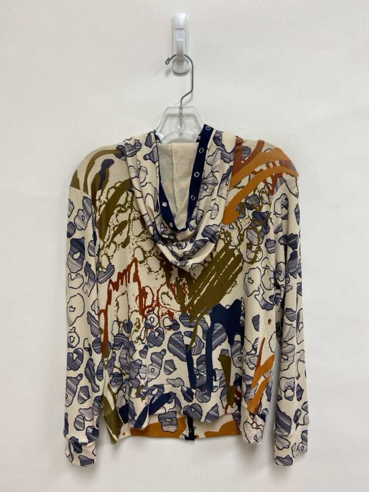 NWT Size S Cream Navy/Brown Animal Print Hooded Ladies Top