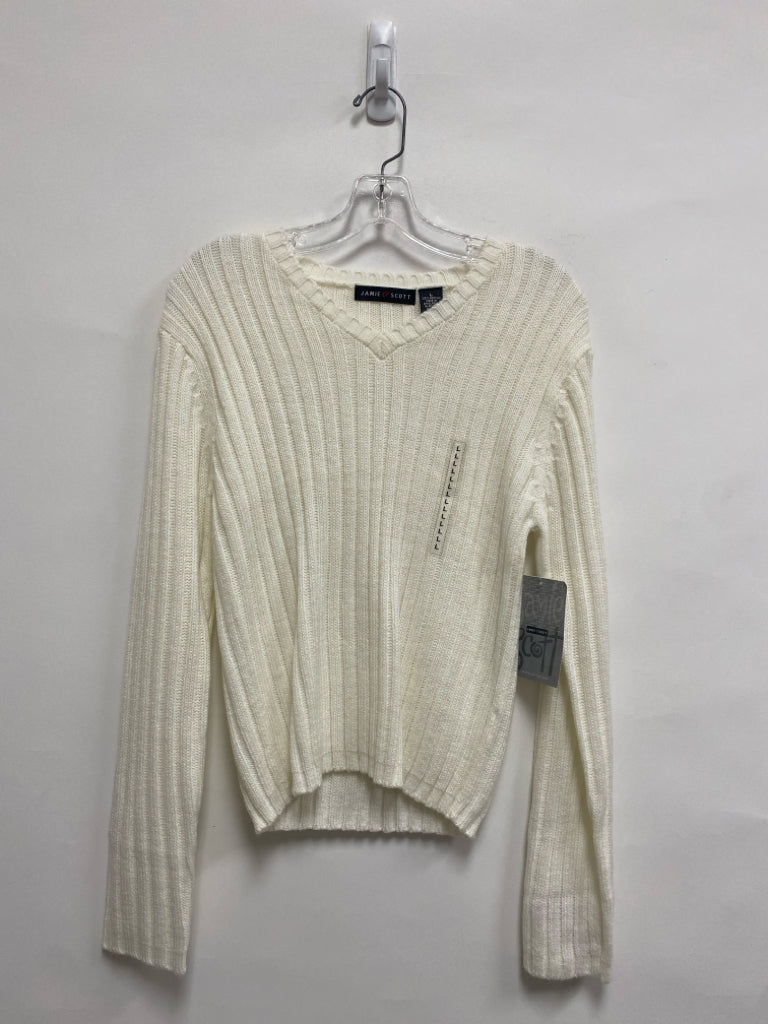 NWT Size L White Ladies Sweater