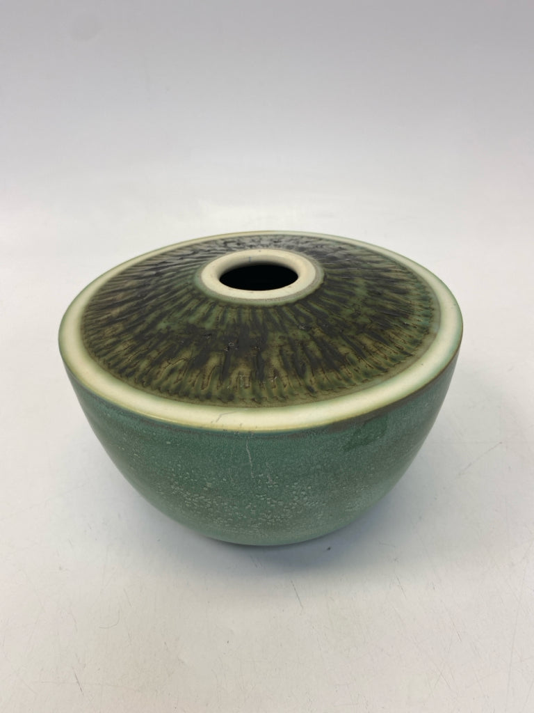 Green Brown/Tan Pottery