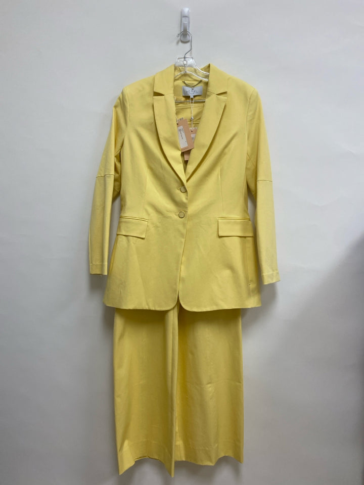 NWT PEARL BY LELA ROSE Size 10 Yellow Wide Leg Ladies 2pc Pant Set