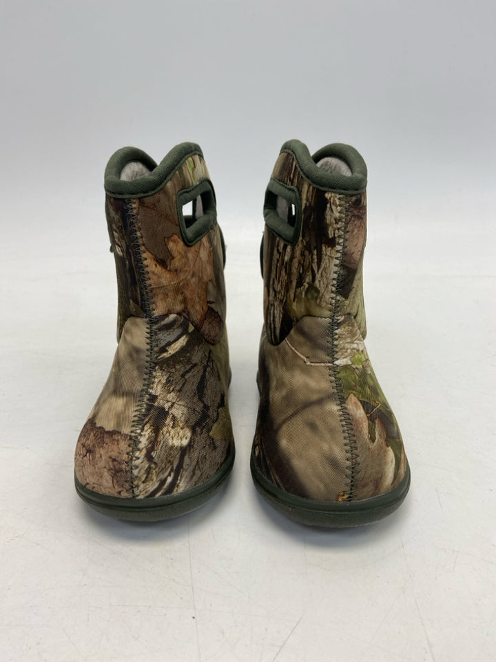 NEW SIZE 5 Green Camouflage Boy&