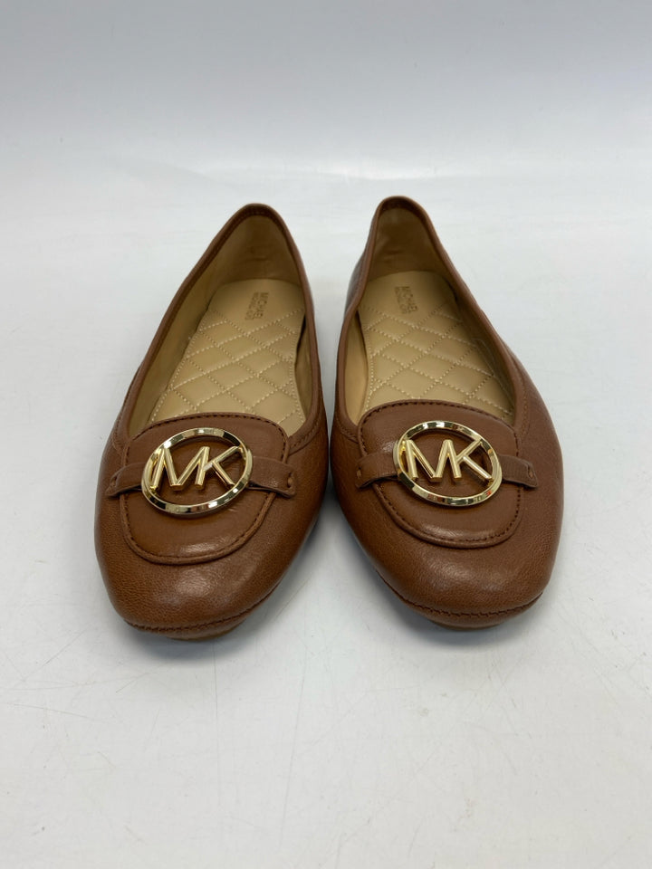 NWOT Michael Kors  Size 9.5 Brown Gold Logo Flats