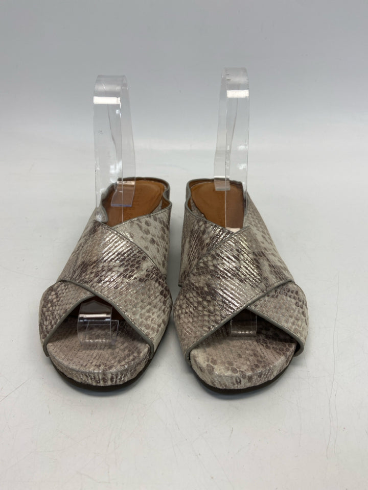 Gentle Souls  Size 7.5 Brown Silver Animal Print Metallic Sandals