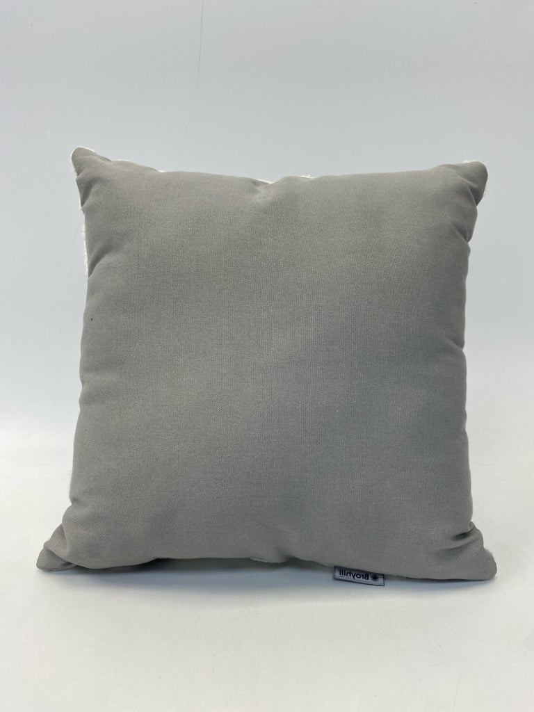 Broyhill Gray White Sea Coral Pillow