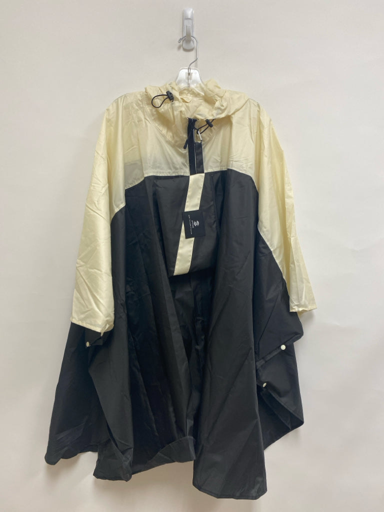 Size OSFM Cream Black Poncho Ladies Rain Coat