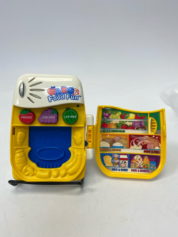 V-Tech ABC Food Fun Fridge w/26 Letter Magnets
