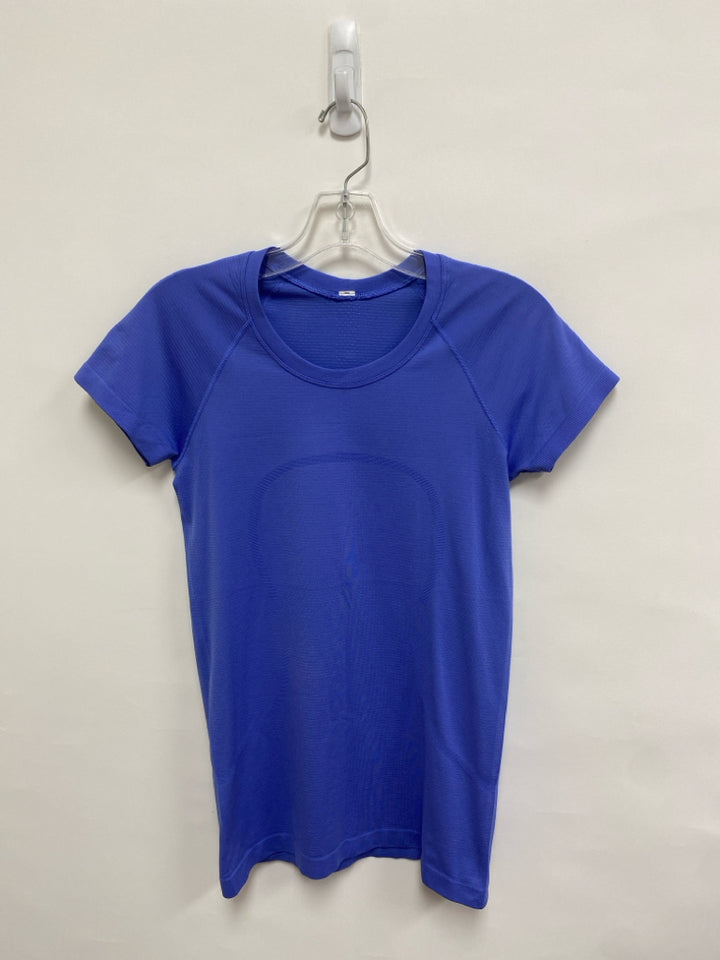 Lululemon Size 6 Purple Athletic Top