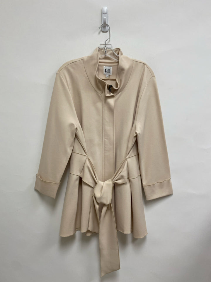 Luii Size XL Beige Button Up Ladies Jacket