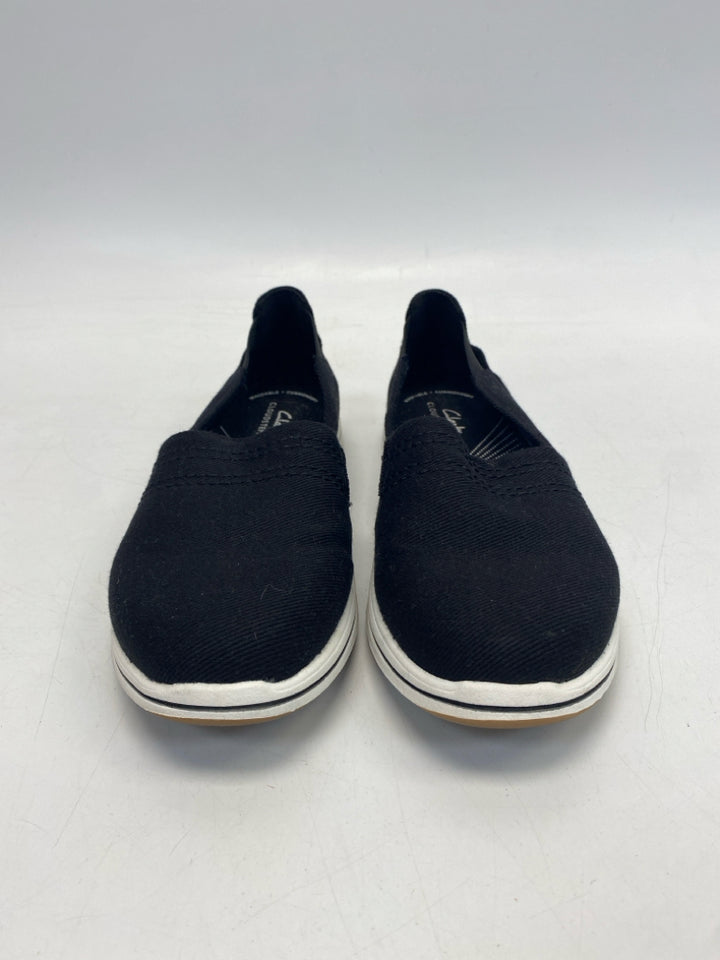 Clarks US Shoe Size 7.5 Black Sneakers
