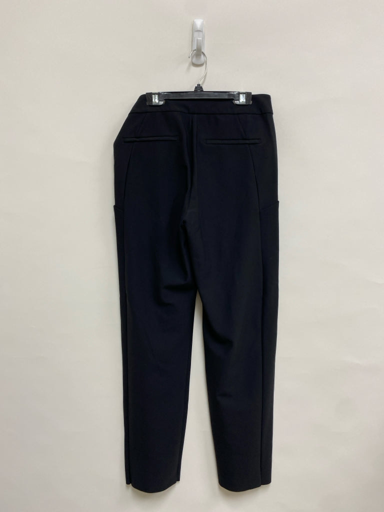 Athleta Size 6T Black Cropped Ladies Pants