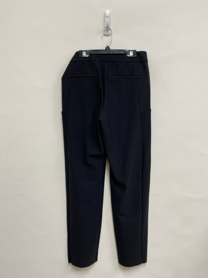 Athleta Size 6T Black Cropped Ladies Pants