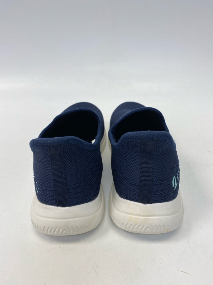 US Shoe Size 8 Navy Sneakers