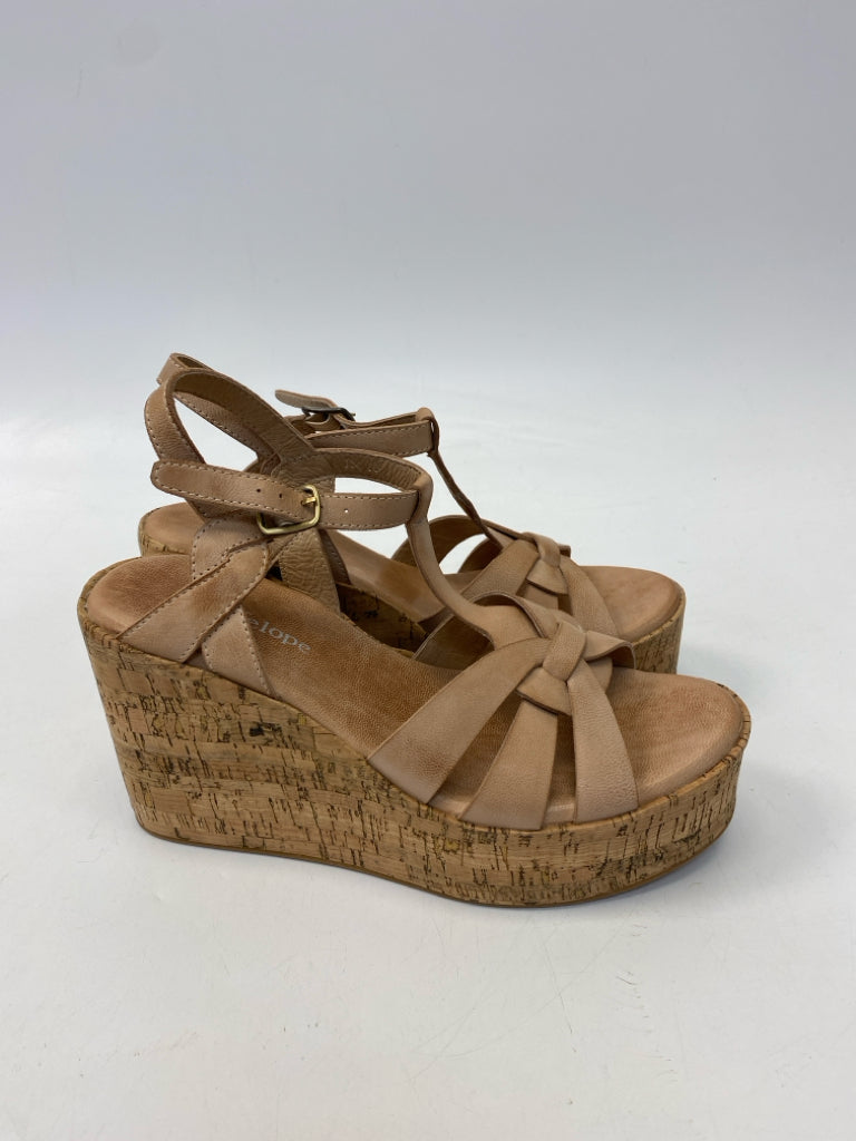 NWOT Antelope  Size 39 Natural Cork Sandals