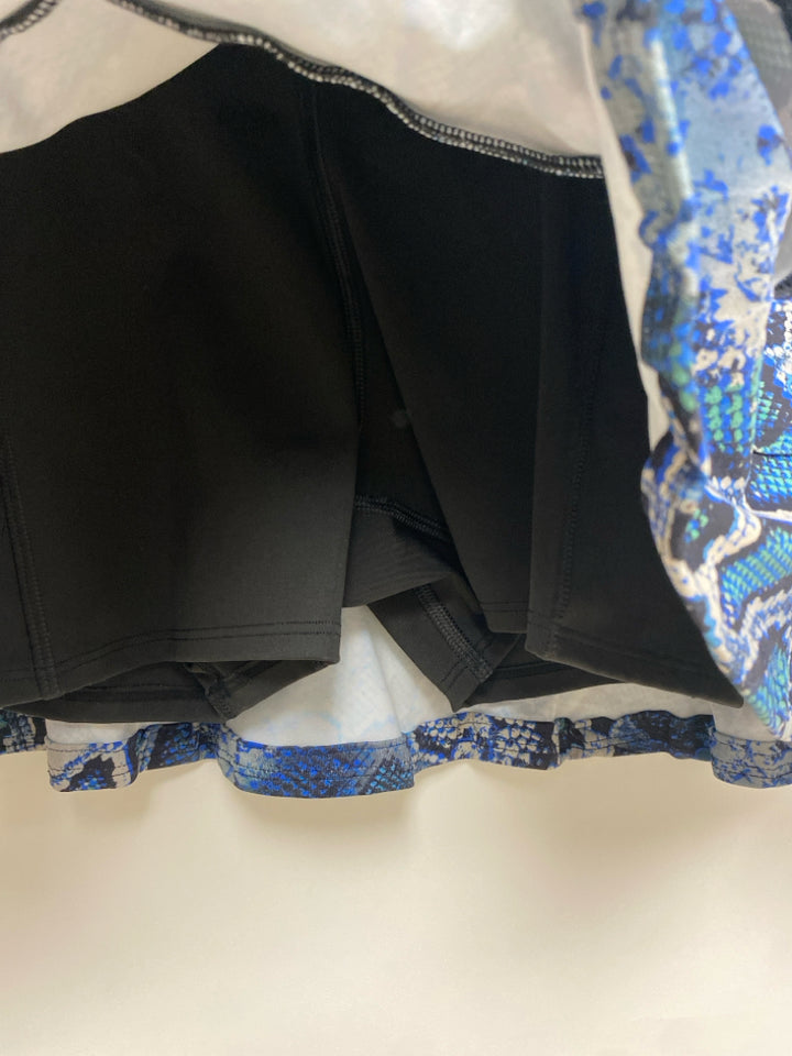 DONAJO Size S Blue/Black Aqua/Gray Snake Print Athletic Skort