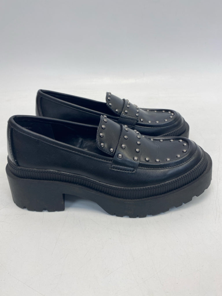 BCBG US Shoe Size 6 Black Heels