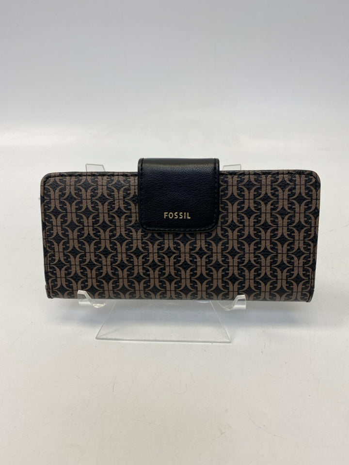 Fossil Black Brown Print Wallet