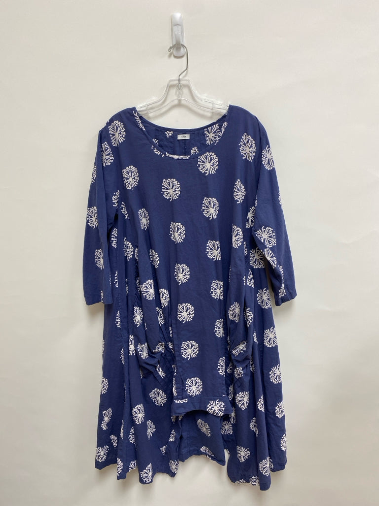 Tulip Size M Navy Cream Shapes Ladies Dress