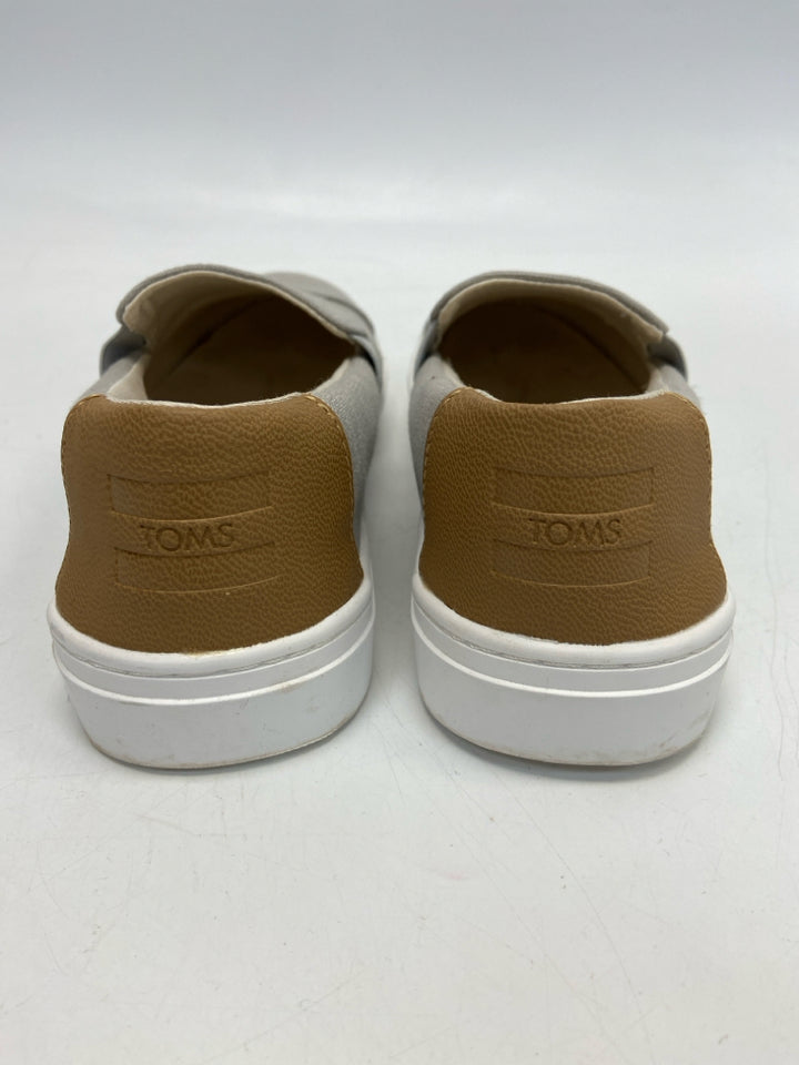 Toms  Size 7 Gray Sneakers