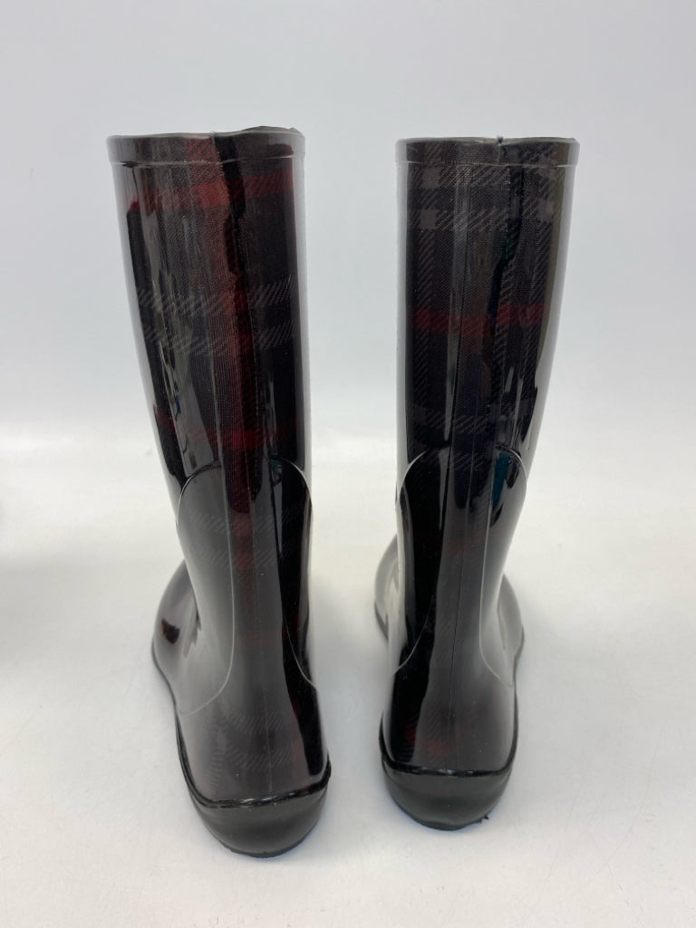 US Shoe Size 9 Black Multi-Color Plaid Boots