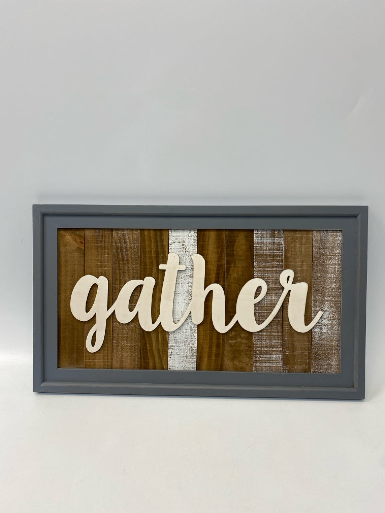 Gray Natural Wood Wall Hanging
