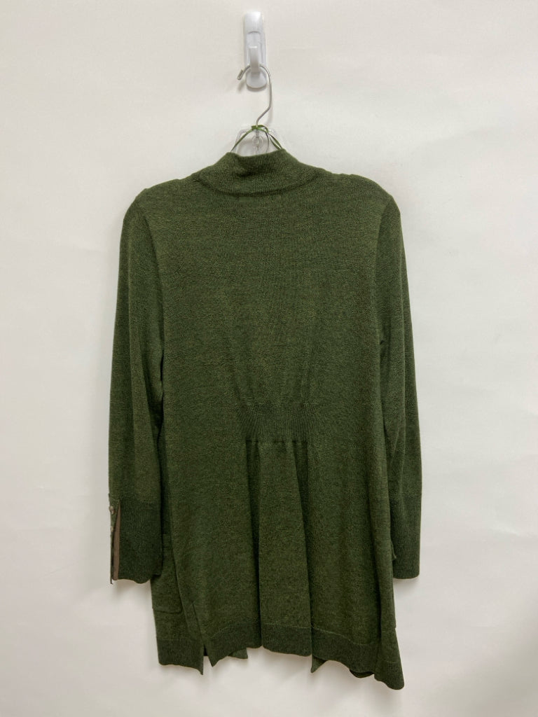 Size M Green Mottled Drape Ladies Sweater