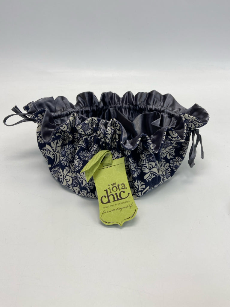 NWT Navy Cream Floral Misc. Accessory
