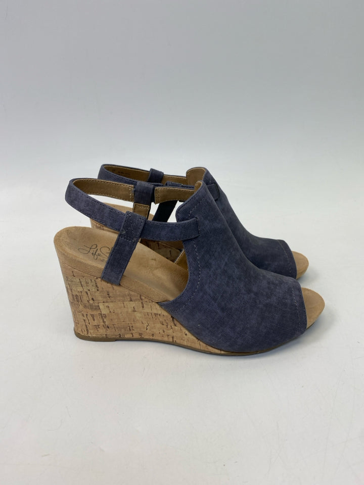 Life Stride  Size 7 Slate Blue Sandals