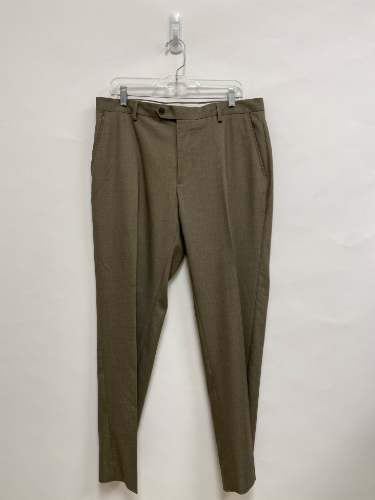 Jos. A Bank Size 35 Taupe Men&