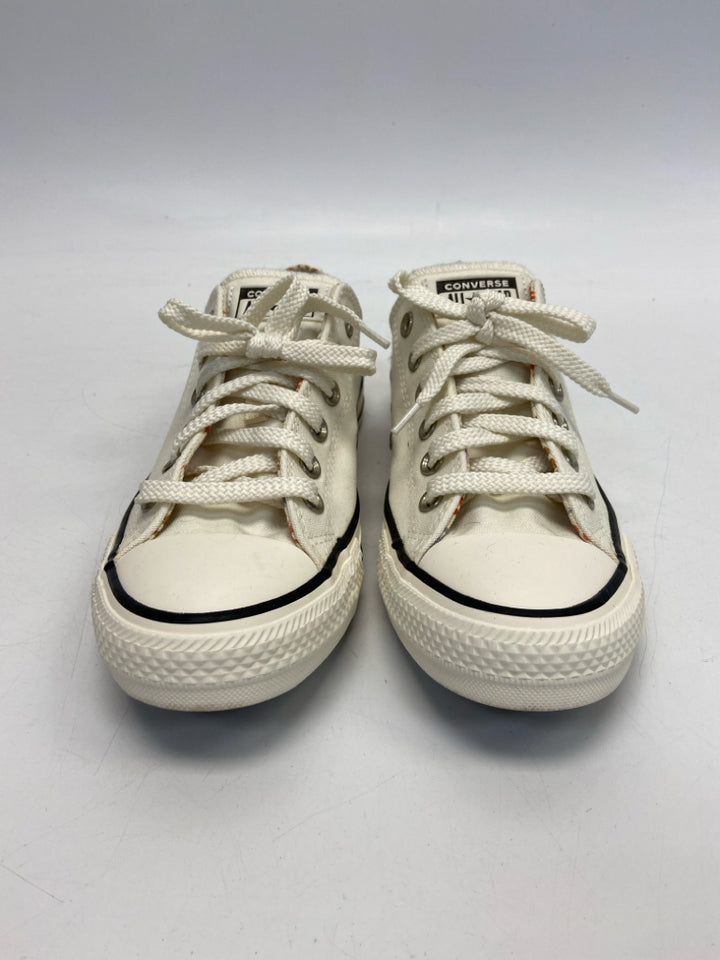 Converse  Size 8 Cream Lace-up Sneakers