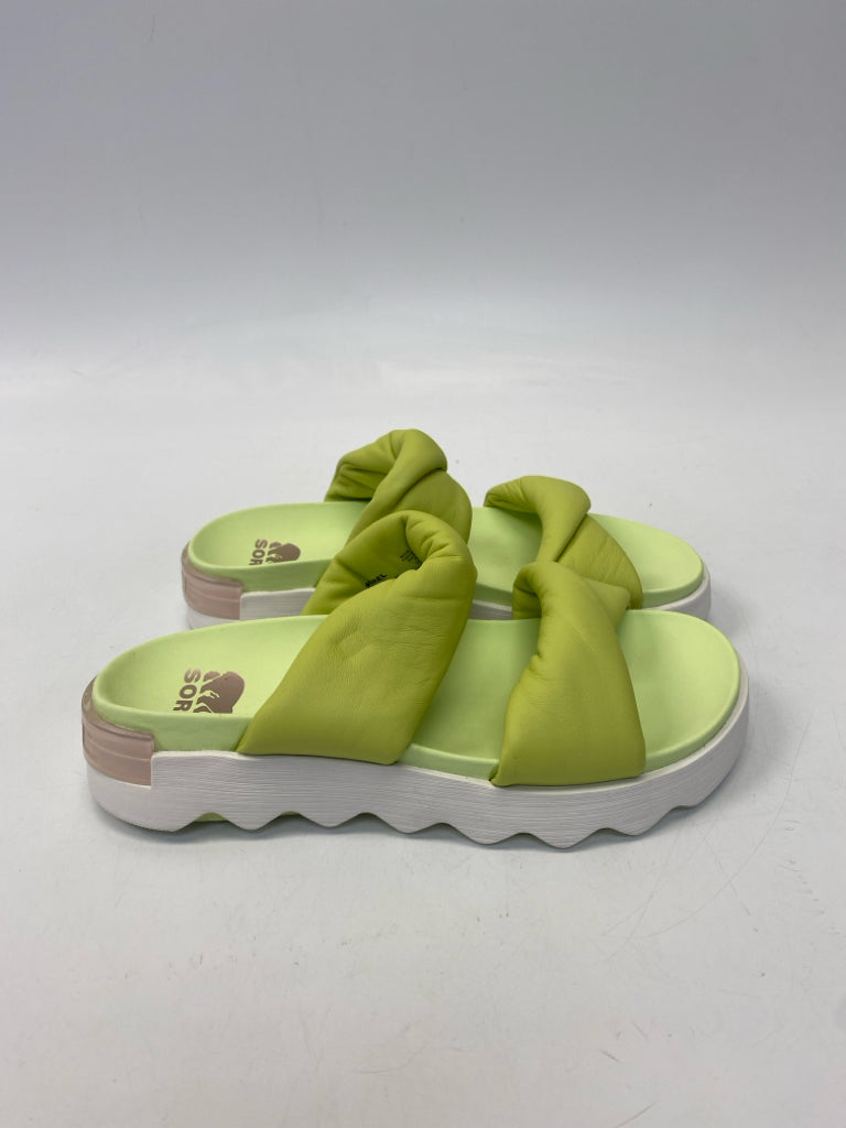 Sorel  Size 9 Lime Green Puffer Sandals
