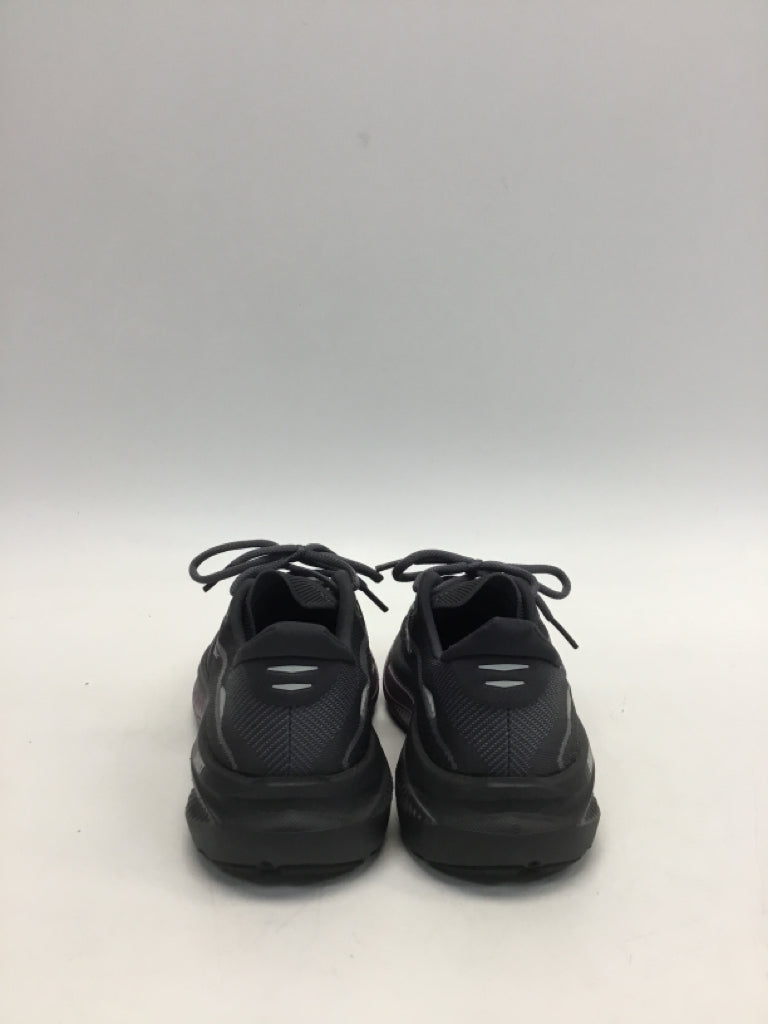 Brooks US Shoe Size 7.5 Gray Lace-up Sneakers
