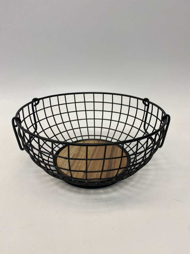 Black Natural Wood/Metal Basket