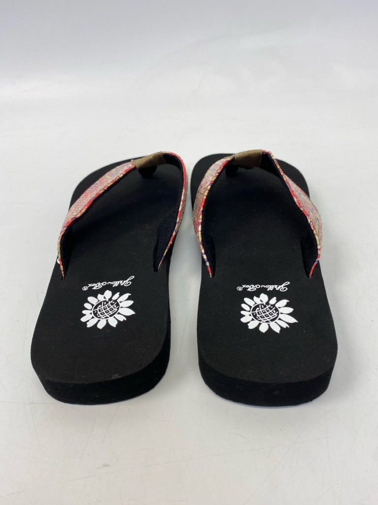 NWOT Yellow Box  Size 7 Red Multi-Color Paisley Sandals