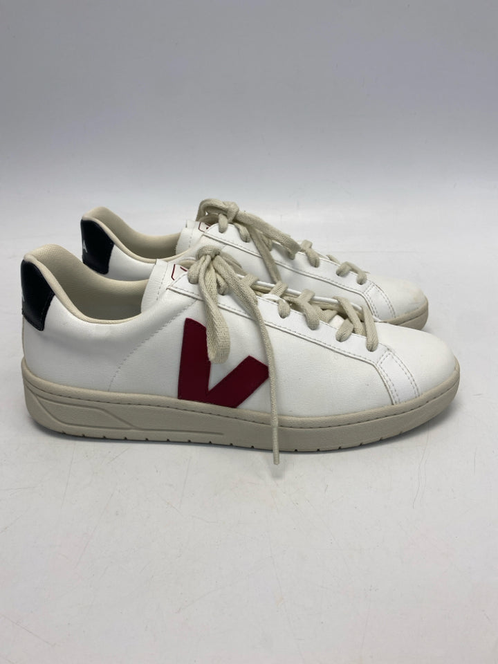 Veja US Shoe Size 11 Wht/blk Red Lace-up Sneakers