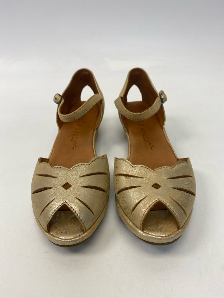 Gentle Souls  Size 6.5 Gold Iridescent Flats