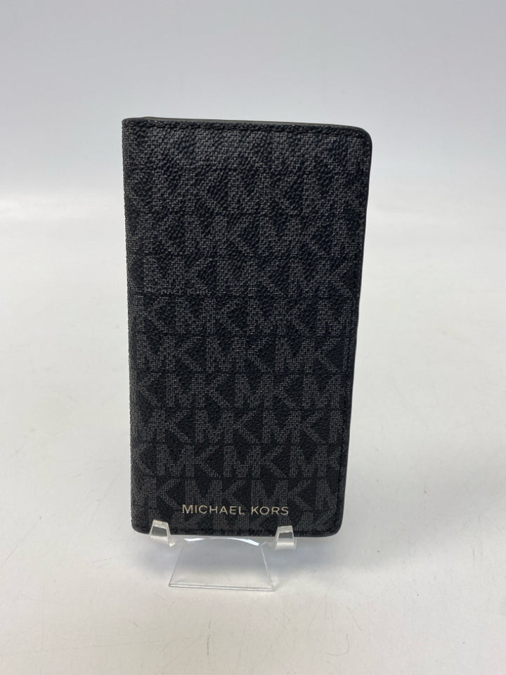 Michael Kors Black Gray Signature Wallet
